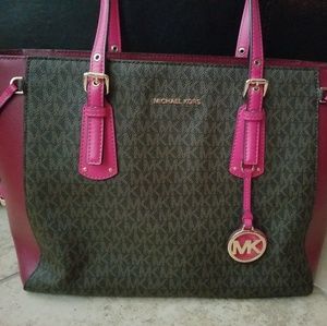 Michael Kors Tote